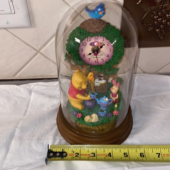 Vintage RARE Disney Winnie the Pooh domed Clock - Picture 9 of 10